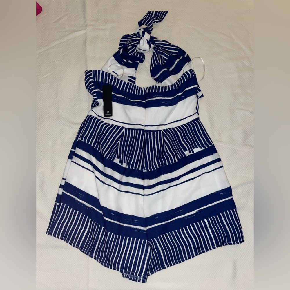 NWT Lulus Delphi Romper Playsuit Blue White Striped Tie Front Strapless Size L - Picture 8 of 9